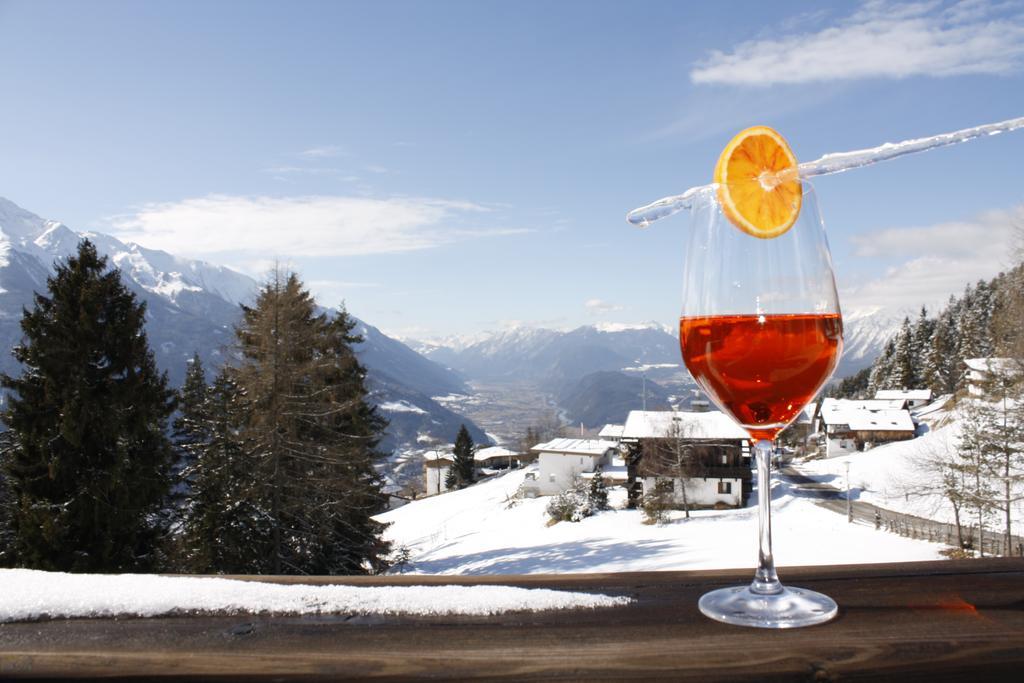 Hotel Pension Tyrol Seefeld in Tirol Zimmer foto